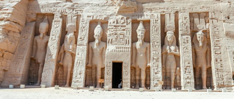 Discovering Aswan: Top Sites and Activities