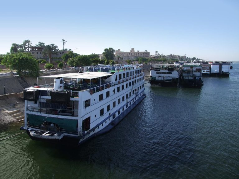 Luxury Nile Cruise Experience: Top Highlights