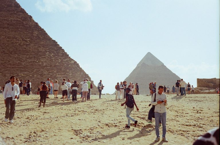 How to Beat the Crowds When Visiting the Giza Pyramids
