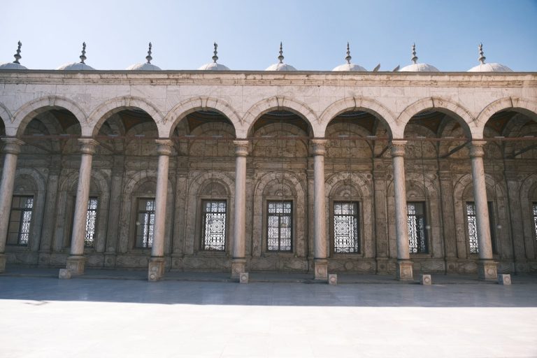 What Makes a Good Tour Travel Agency for Cairo First Time Visitors